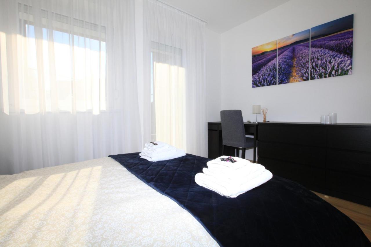 Paskal-Lux Apartments With Free Parking And Ac Budapeste Exterior foto