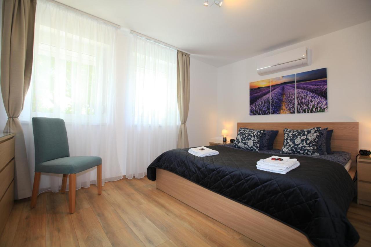 Paskal-Lux Apartments With Free Parking And Ac Budapeste Exterior foto