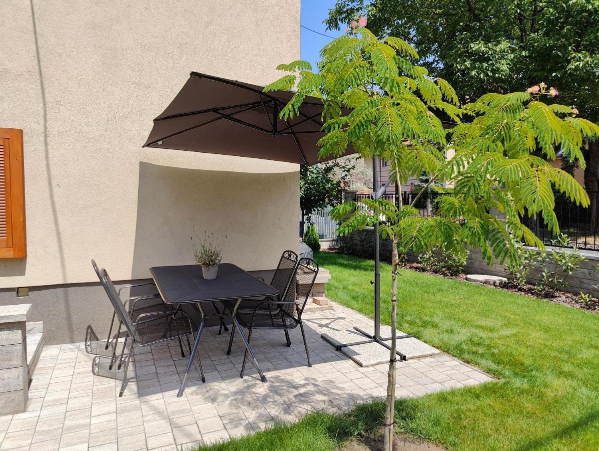 Paskal-Lux Apartments With Free Parking And Ac Budapeste Exterior foto