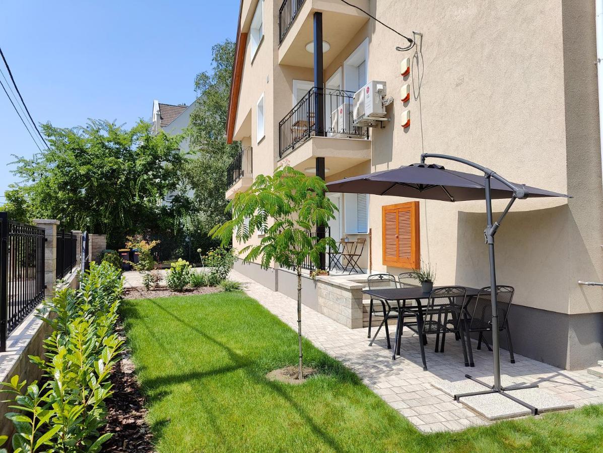 Paskal-Lux Apartments With Free Parking And Ac Budapeste Exterior foto