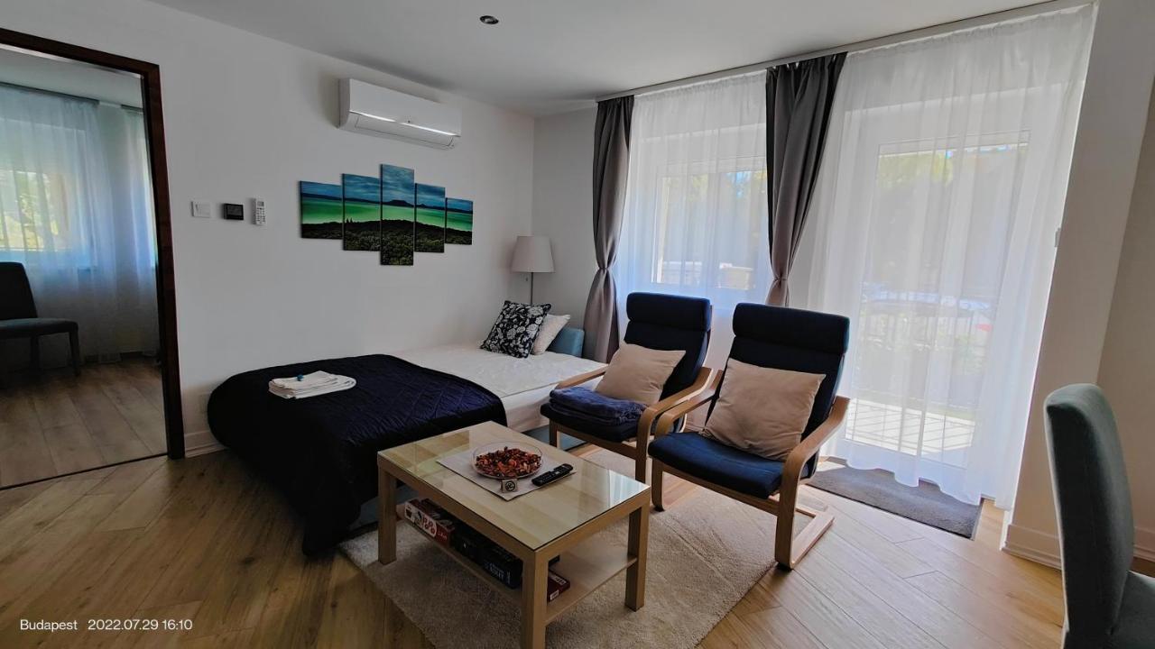 Paskal-Lux Apartments With Free Parking And Ac Budapeste Exterior foto